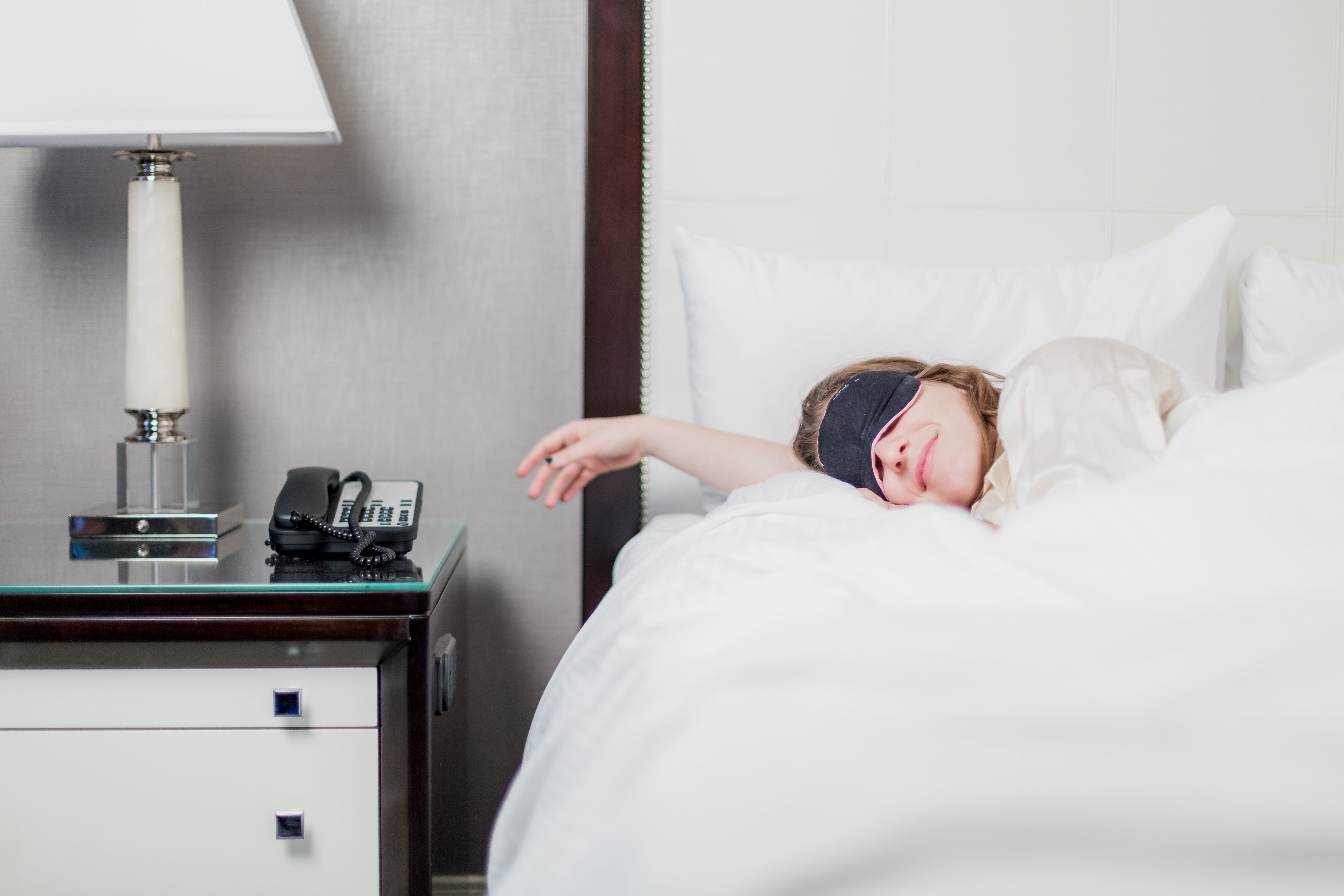 Best Mattresses for Stomach Sleepers – Firm Comfort & Proper Support